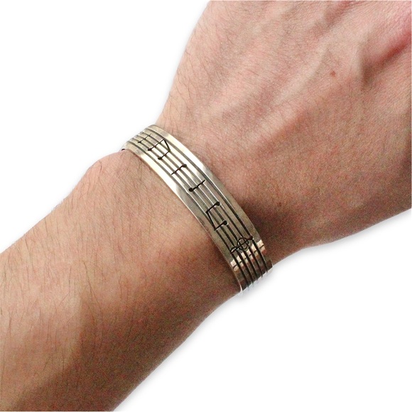 Vintage Sterling Silver Music Note Cuff Bracelet Musical Staff Sheet Music Score - Picture 5 of 5